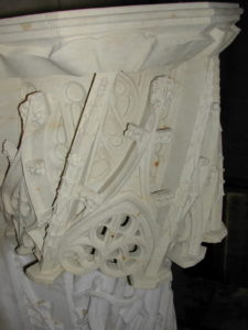 pilier-gothique-mortagne-perche-chef-oeuvre-compagnon