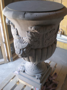 vase-medicis-chef-oeuvre-compagnon