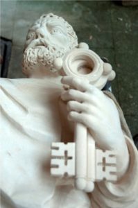 sculpture-saint-pierre-chef-oeuvre-compagnon