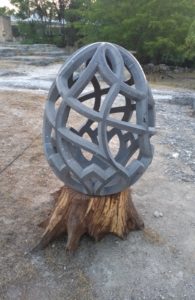 oeuf-ajoure-pierre-chef-oeuvre-compagnon